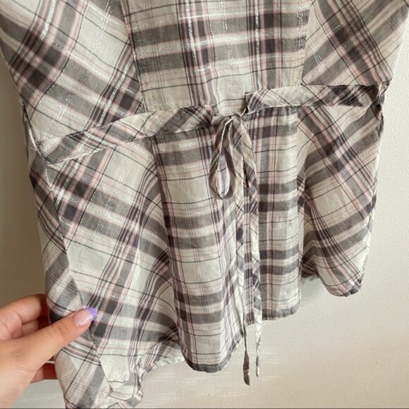 Vintage GUESS Jeans Plaid Short Sleeve Button Up Top - Picture 3 of 8